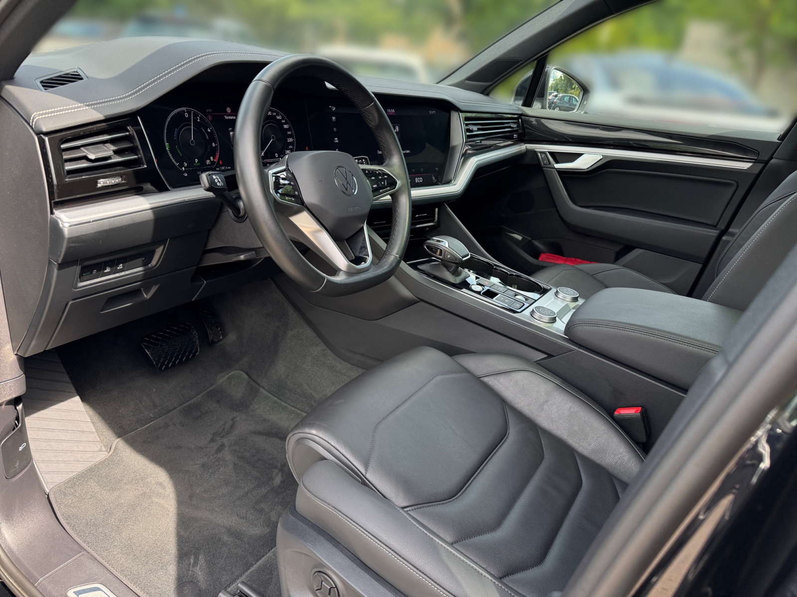 Touareg 3.0TSI eHybrid 4MOTION HUD,PDC