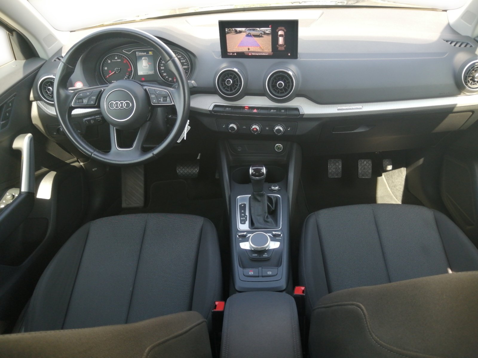 Q2 35 TDI quattro S tronic Kam.,PDC,ACC,AHK,LED