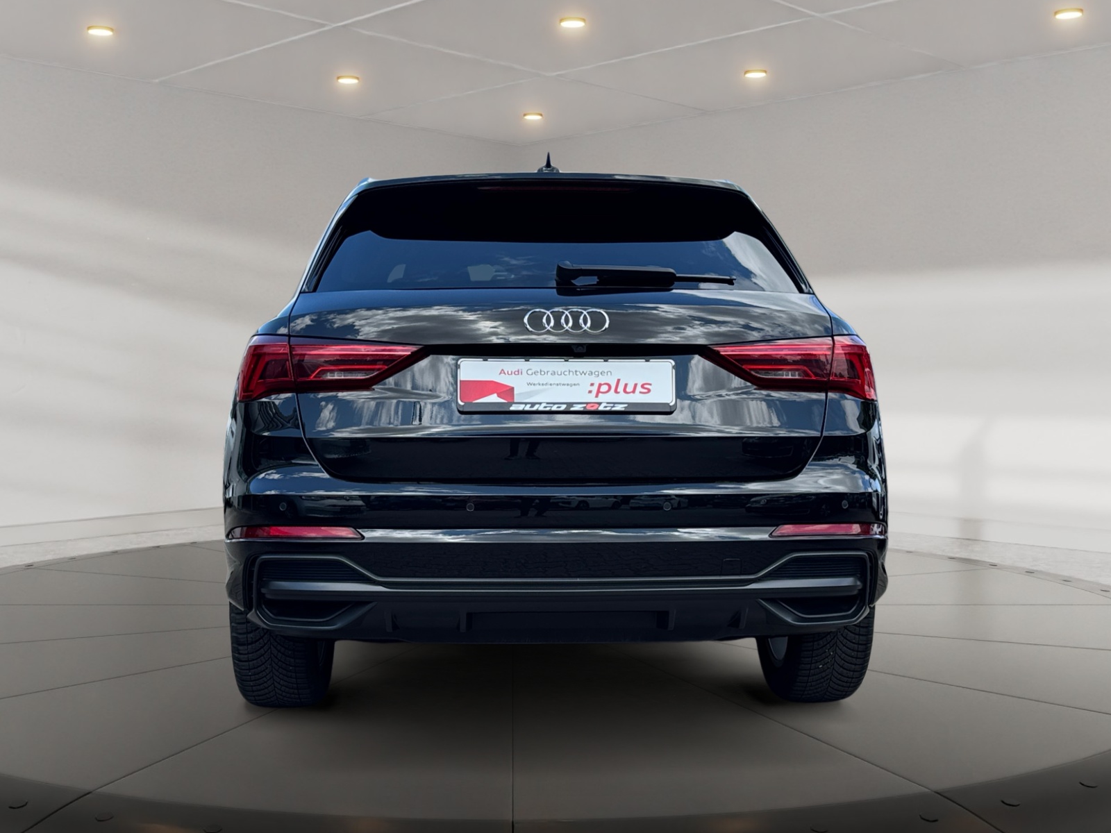 Q3 35TFSI S line S tronic S Line,360,Kam.,PDC,LM