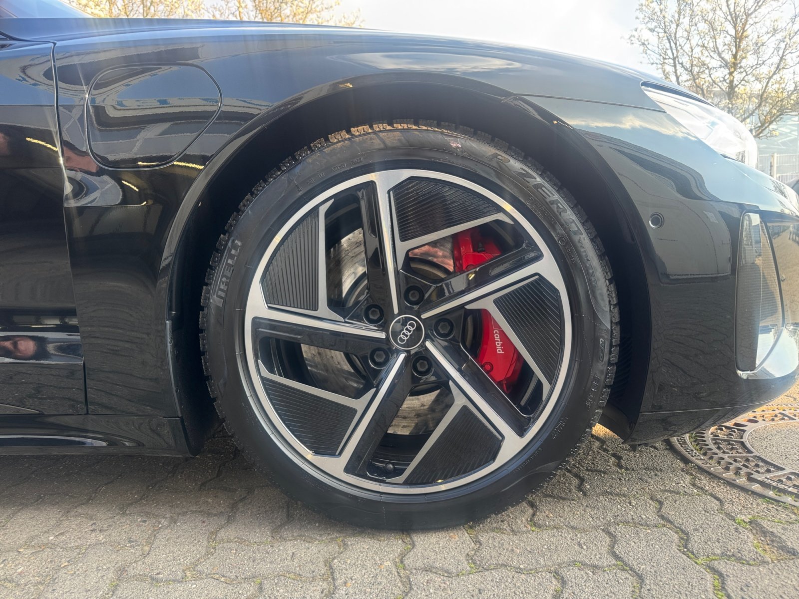 RS e-tron GT 440 kW matrix,360,HUD,Kam.,Laser,LM