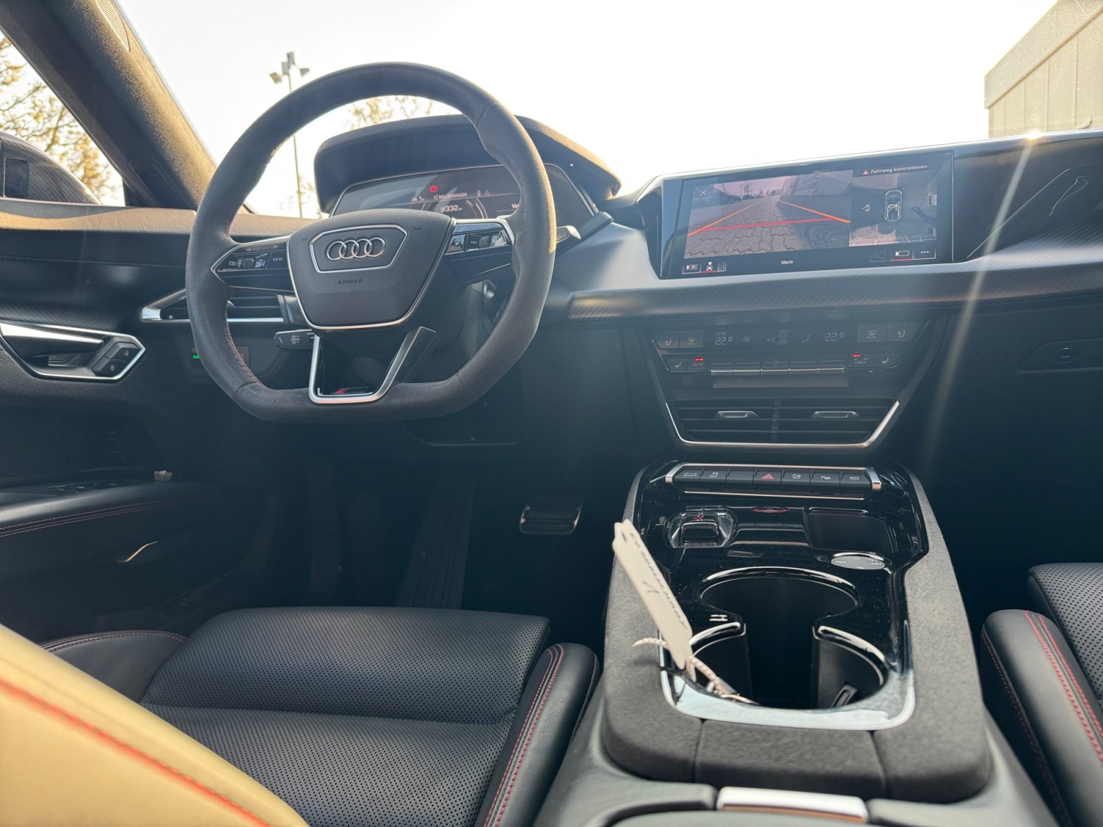 RS e-tron GT 440 kW matrix,360,HUD,Kam.,Laser,LM