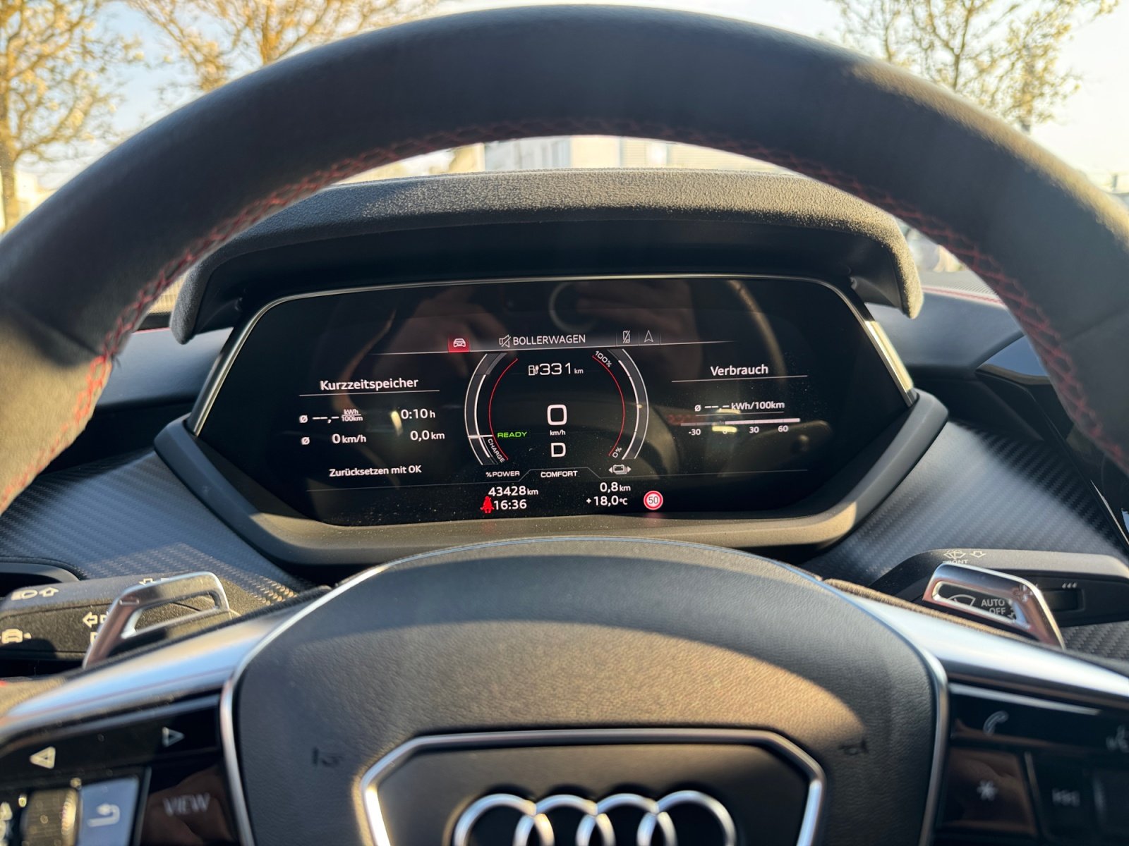 RS e-tron GT 440 kW matrix,360,HUD,Kam.,Laser,LM