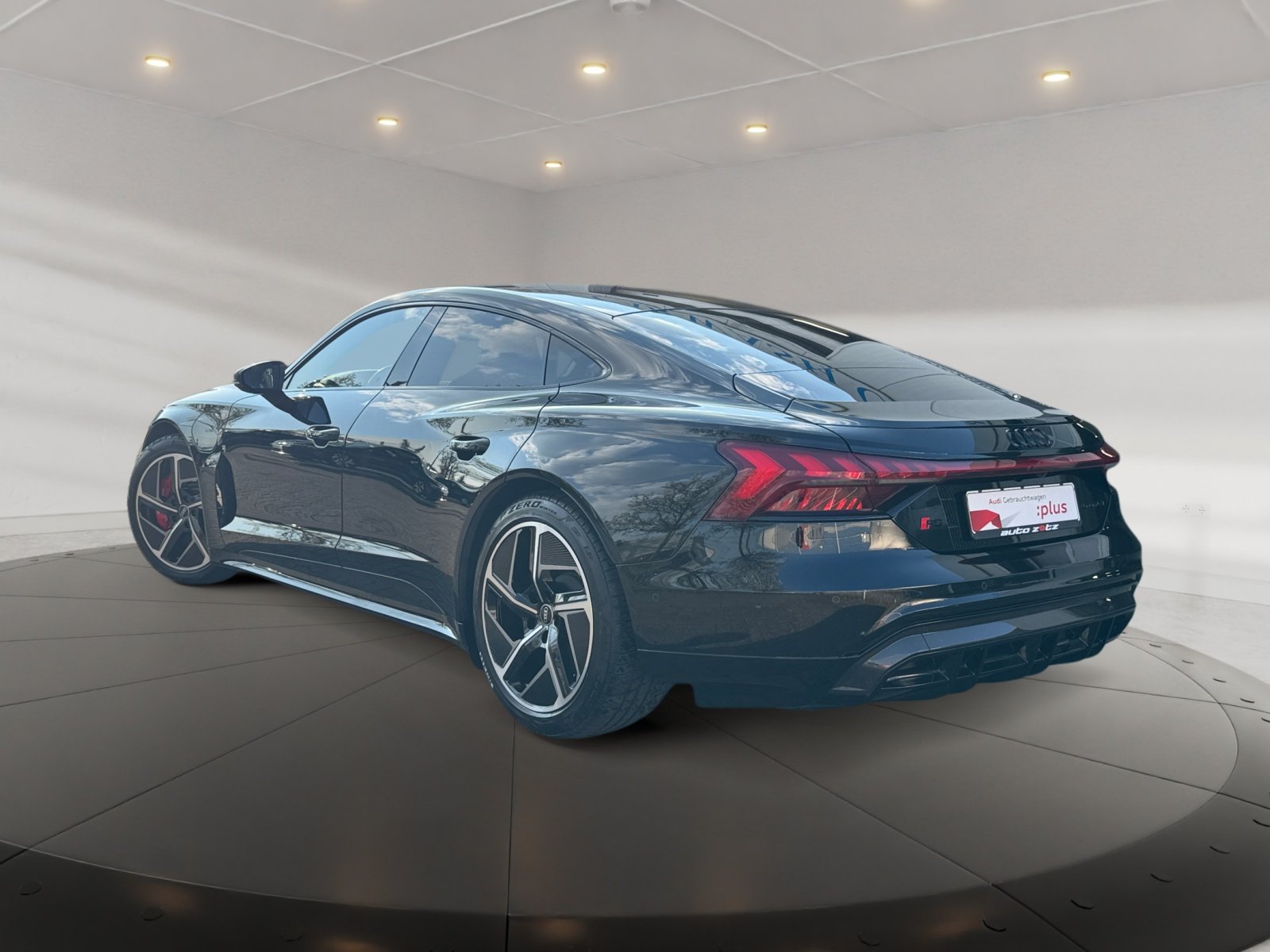 RS e-tron GT 440 kW matrix,360,HUD,Kam.,Laser,LM