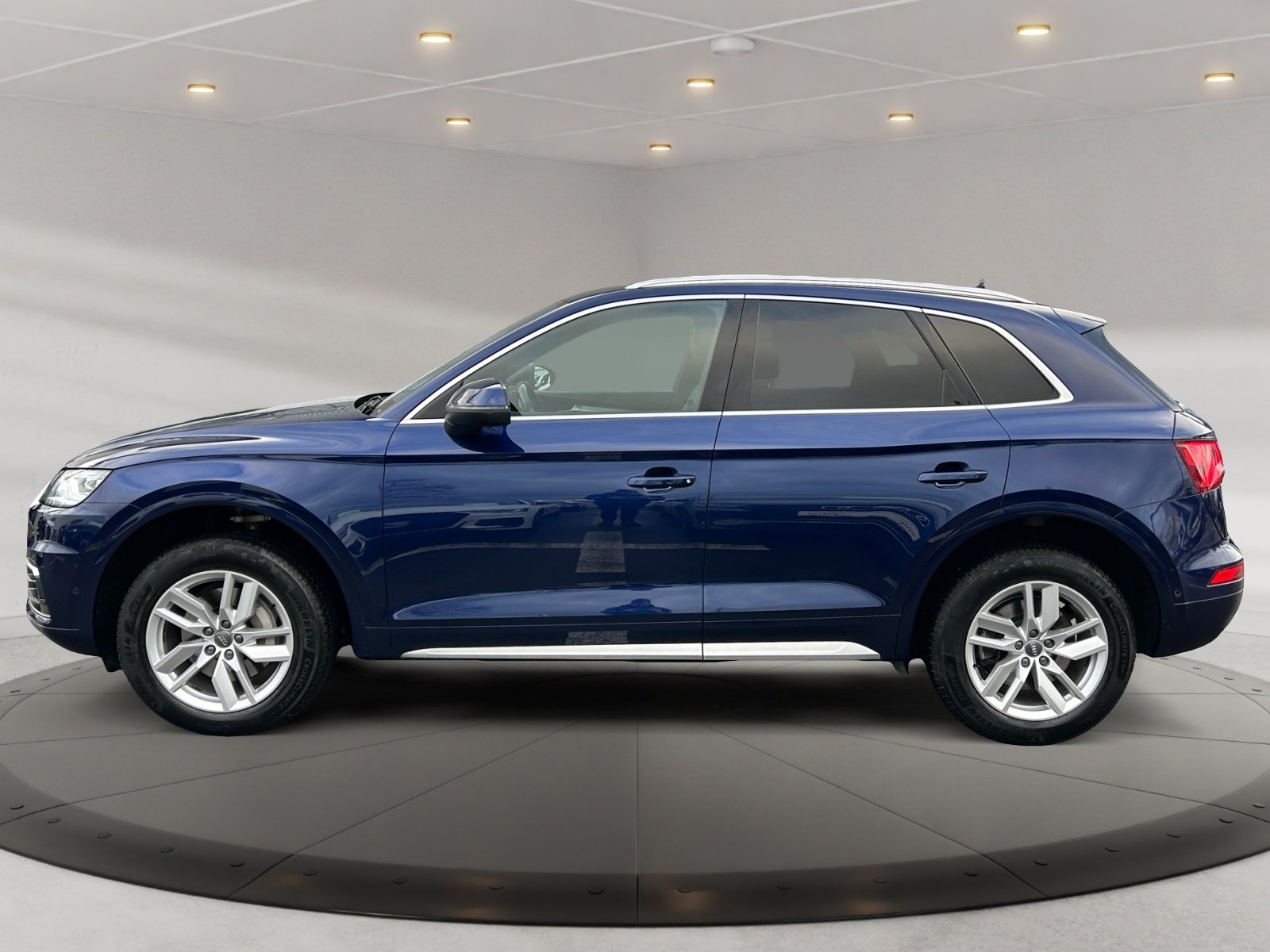 Q5 Sport 2.0TDI quattro S tronic 360,Kam.,PANO
