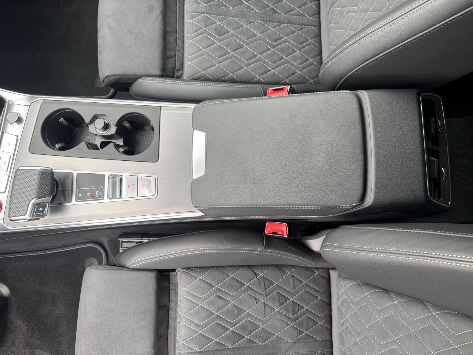 S6 Avant 3.0 TDI quattro basis BO,360,Kam.,PDC