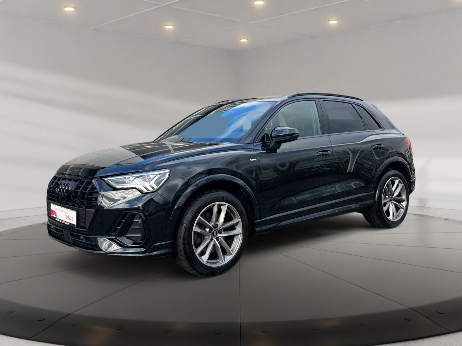 Q3 S line 40 TFSI quattro S tronic S Line,matrix