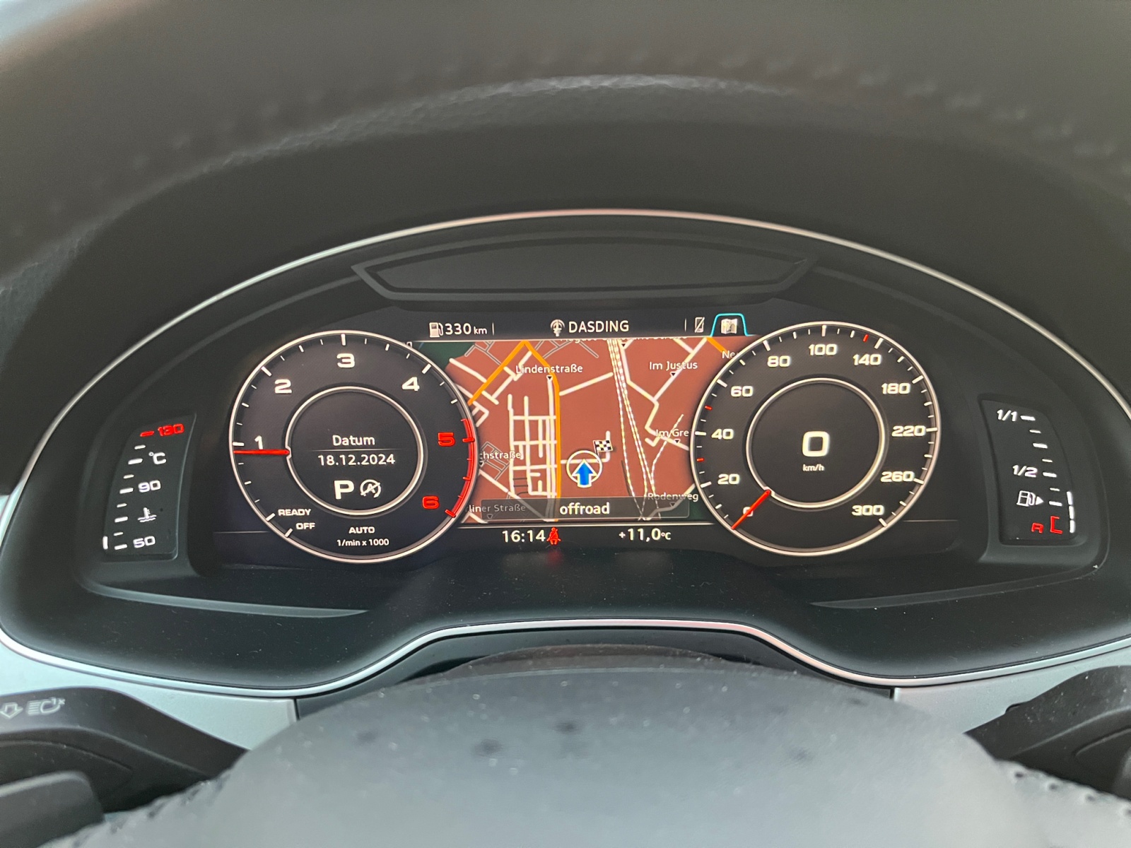 Q7 SUV ,Luft,PANO,PDC,Virtual,HUD,AHK,Navi,LED