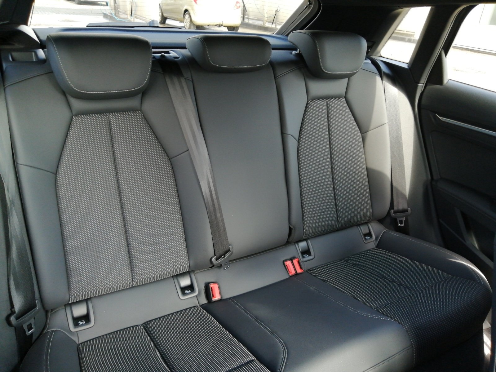 A3 Sportback S line 40 TFSI quattro S tronic PDC