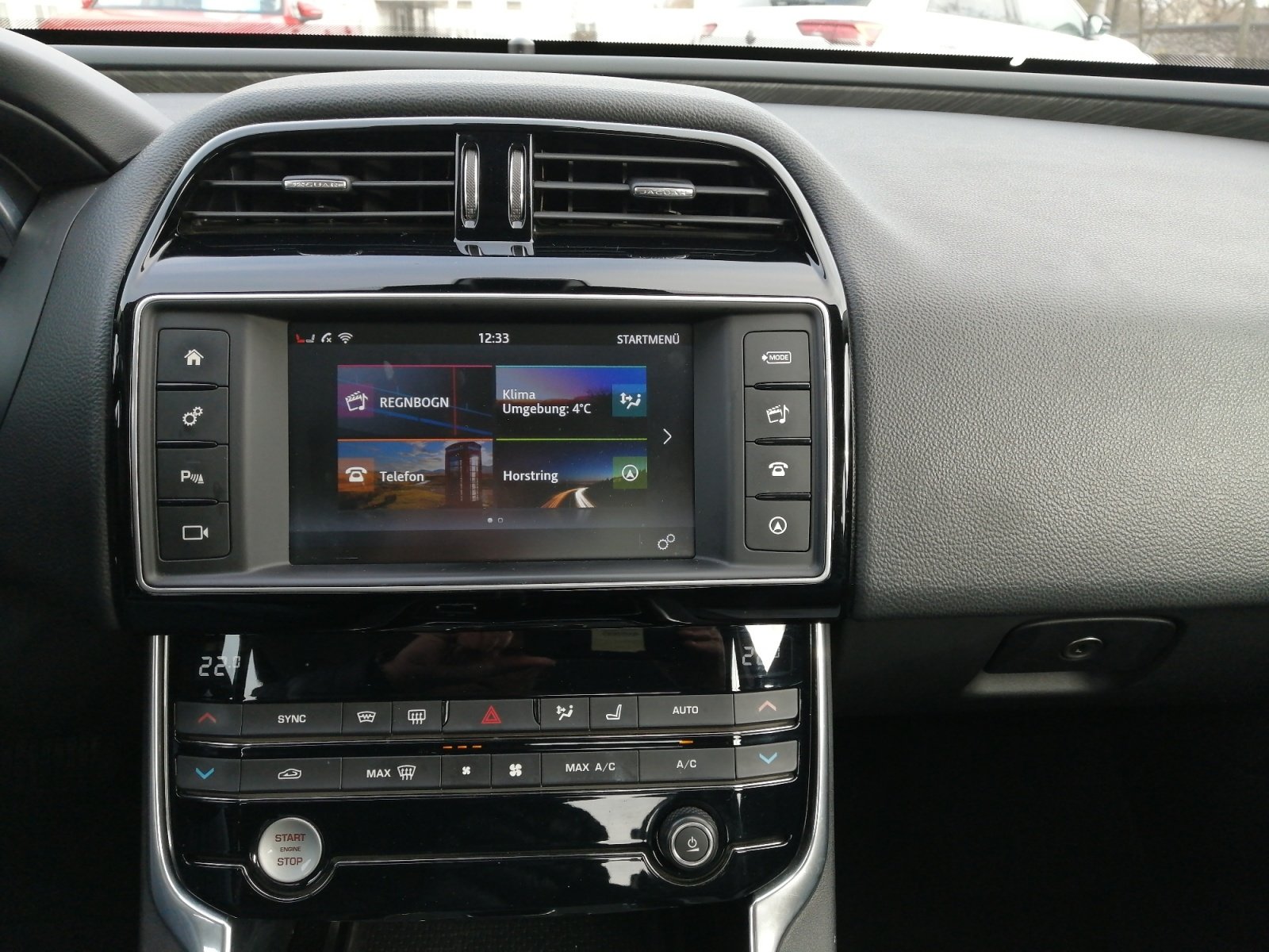 XE Prestige E-Performance PANO,Leder,2xKlima,AUT