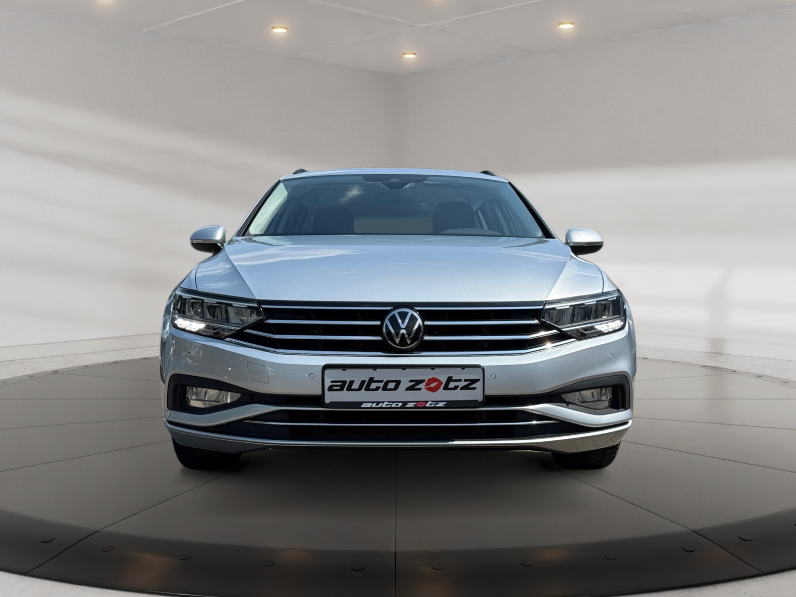 Passat Variant 2.0TDI Business DSG ,PDC,Massage