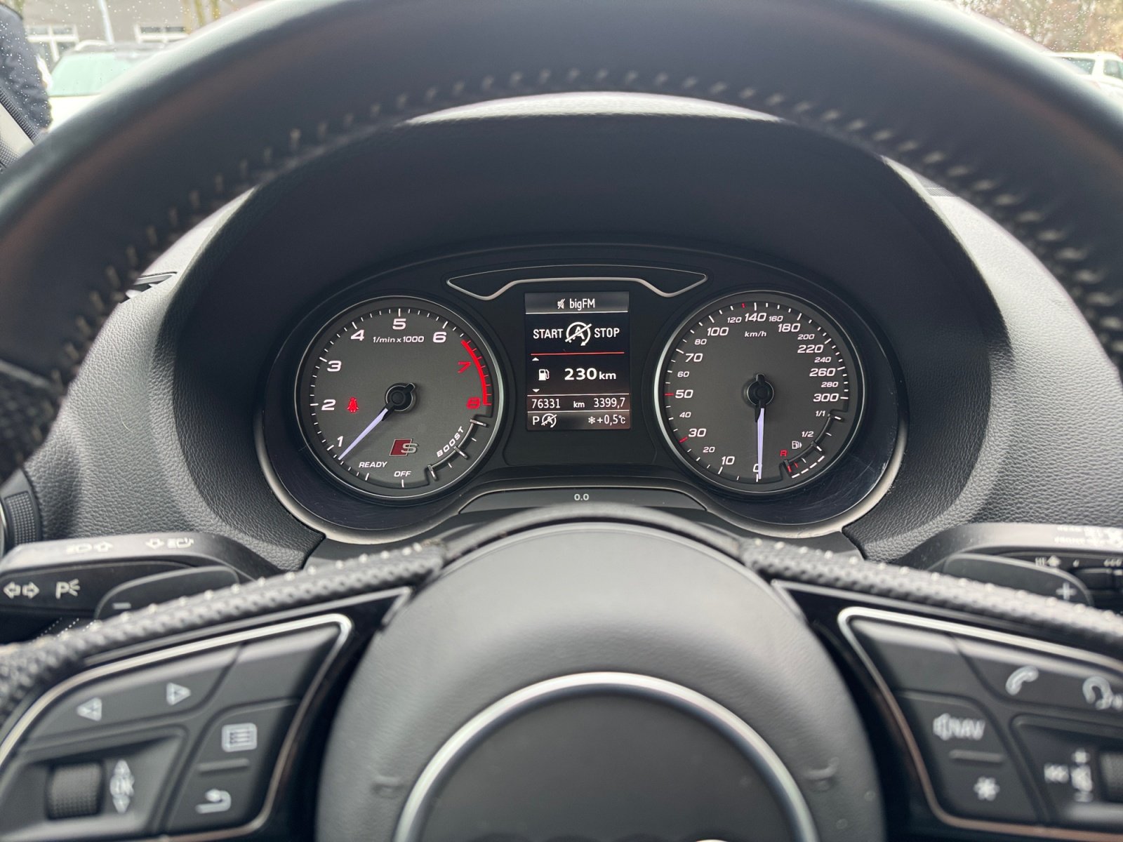 SQ2 BO,PDC,LED,Leder,Navi,AUT,KlimaA,LM,SHZ