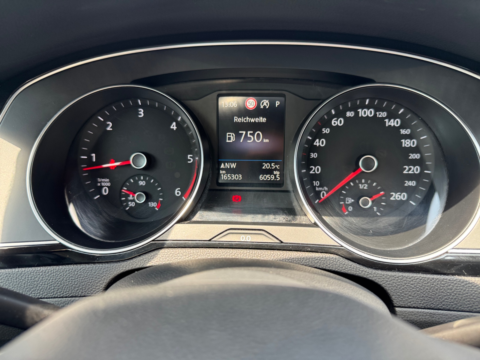 Passat Variant 2.0TDI Business DSG ,PDC,Massage