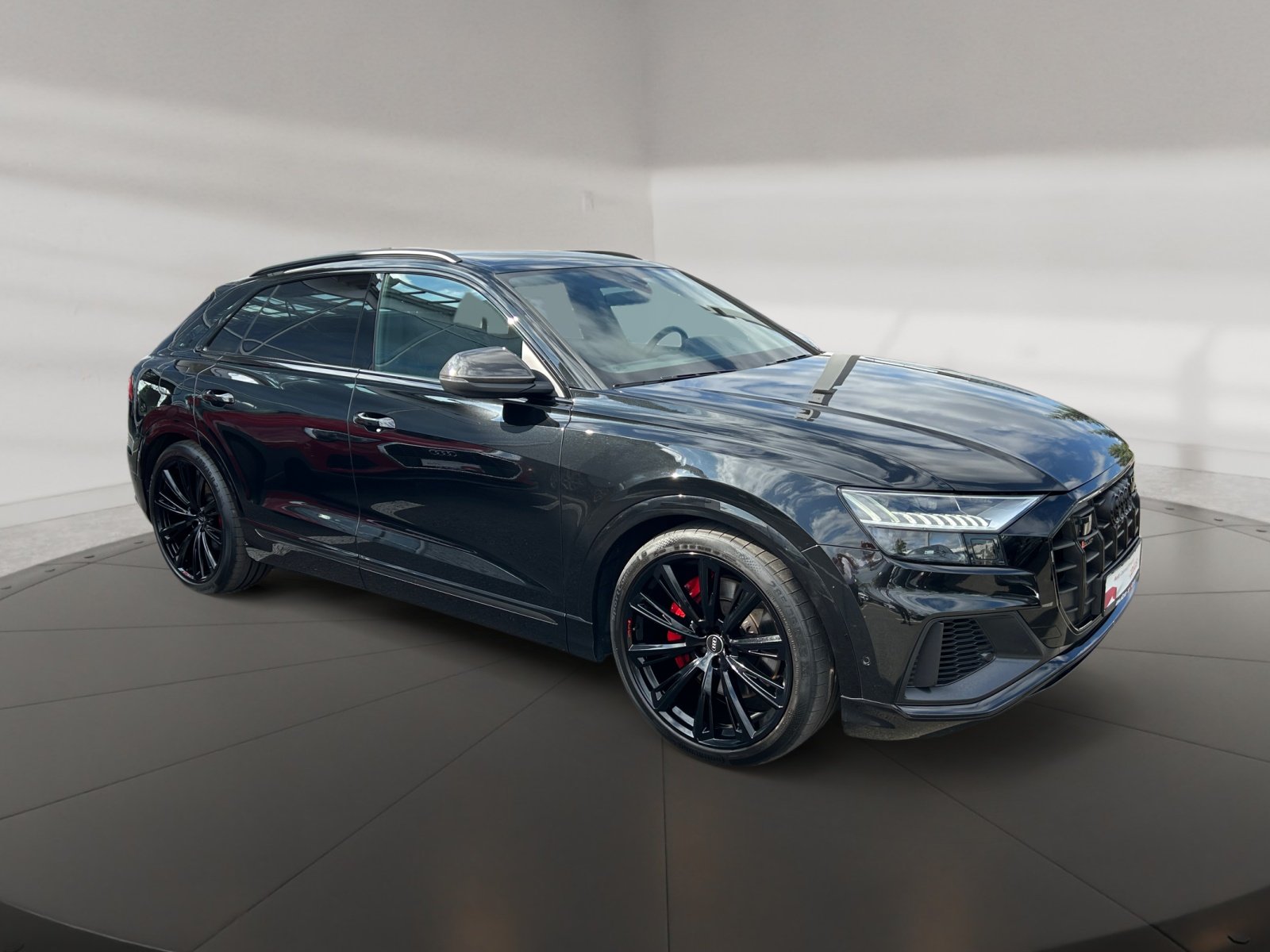 SQ8 competition plus TFSI 373(507)  tiptronic
