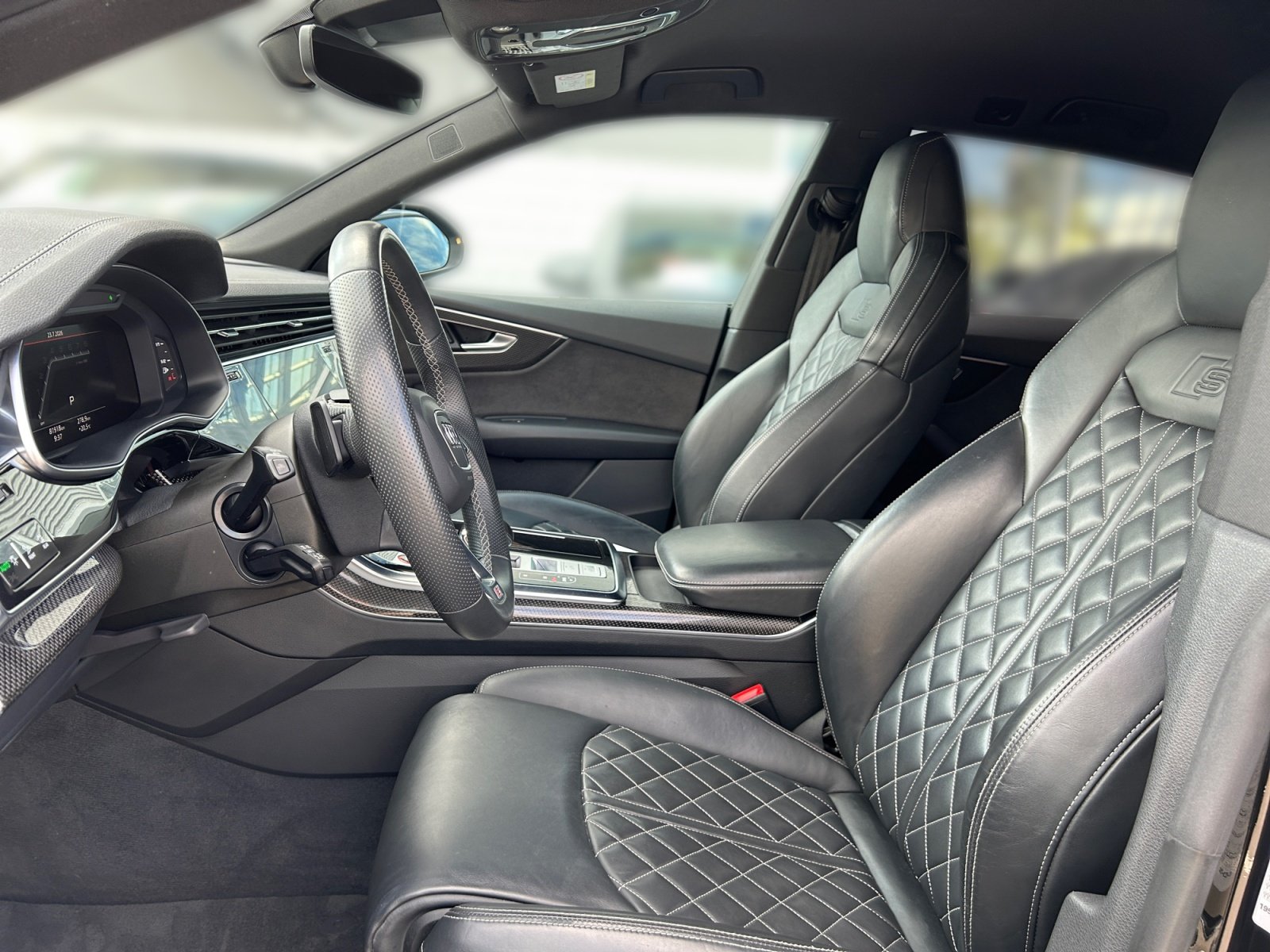 SQ8 competition plus TFSI 373(507)  tiptronic