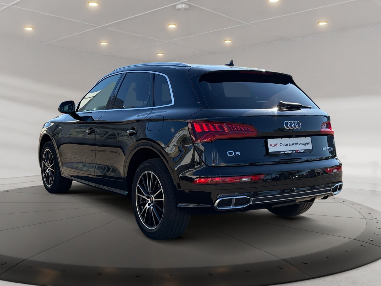 Q5 55 TFSI e quattro 270(367)  S tronic S Line