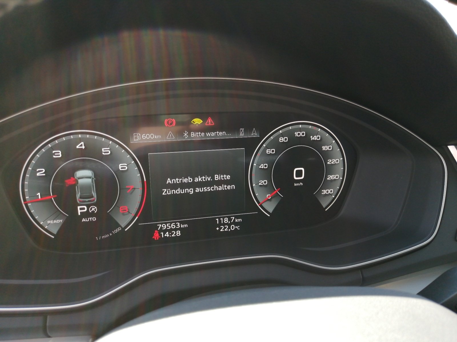 Q5 SUV S line business 45 TFSI quattro S tronic