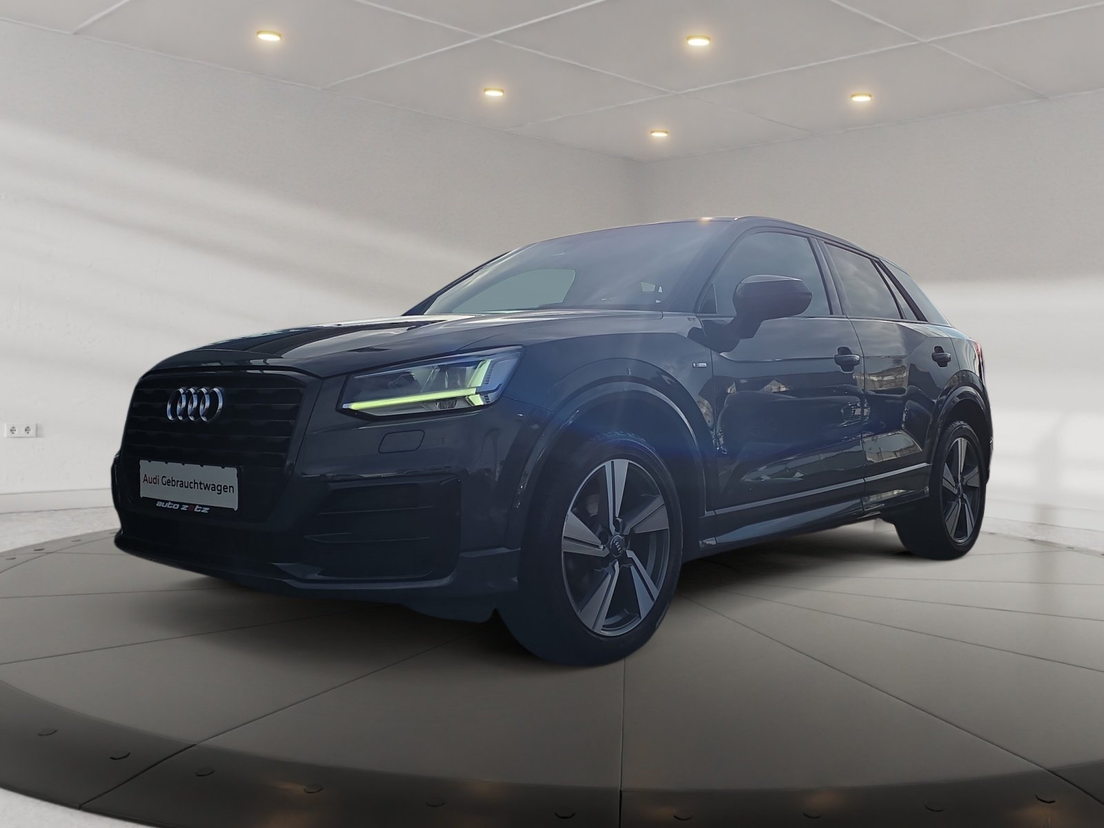 Q2 35TFSI S tronic S Line,PDC,LED,Navi,AUT,LM