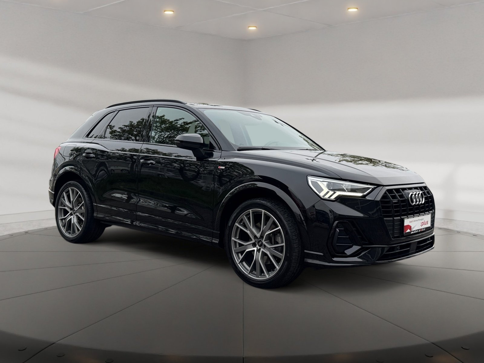 Q3 S line 40TDI quattro S tronic BO,S Line,Kam.