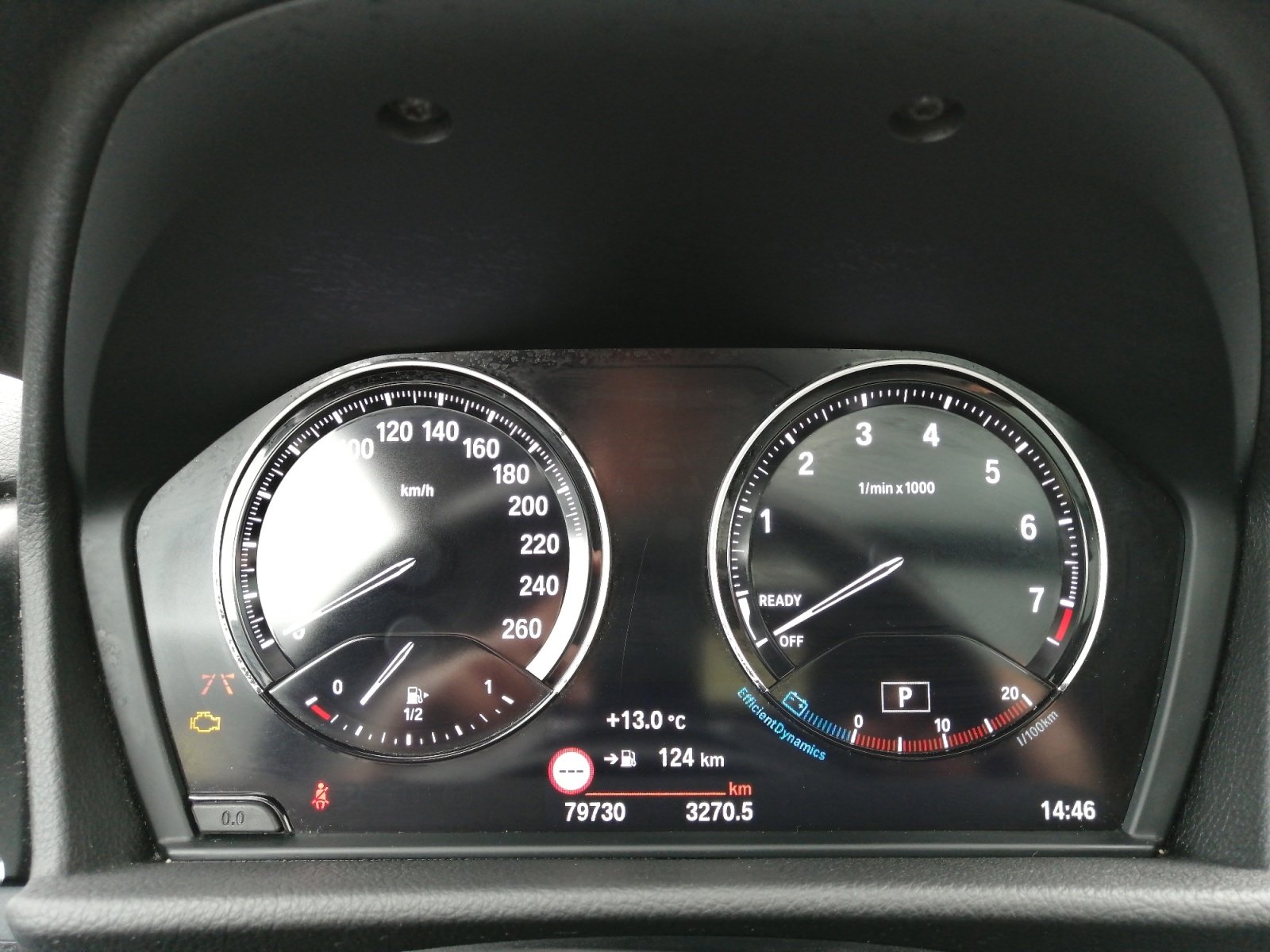 220i Active Tourer Sport Line PANO Kamera