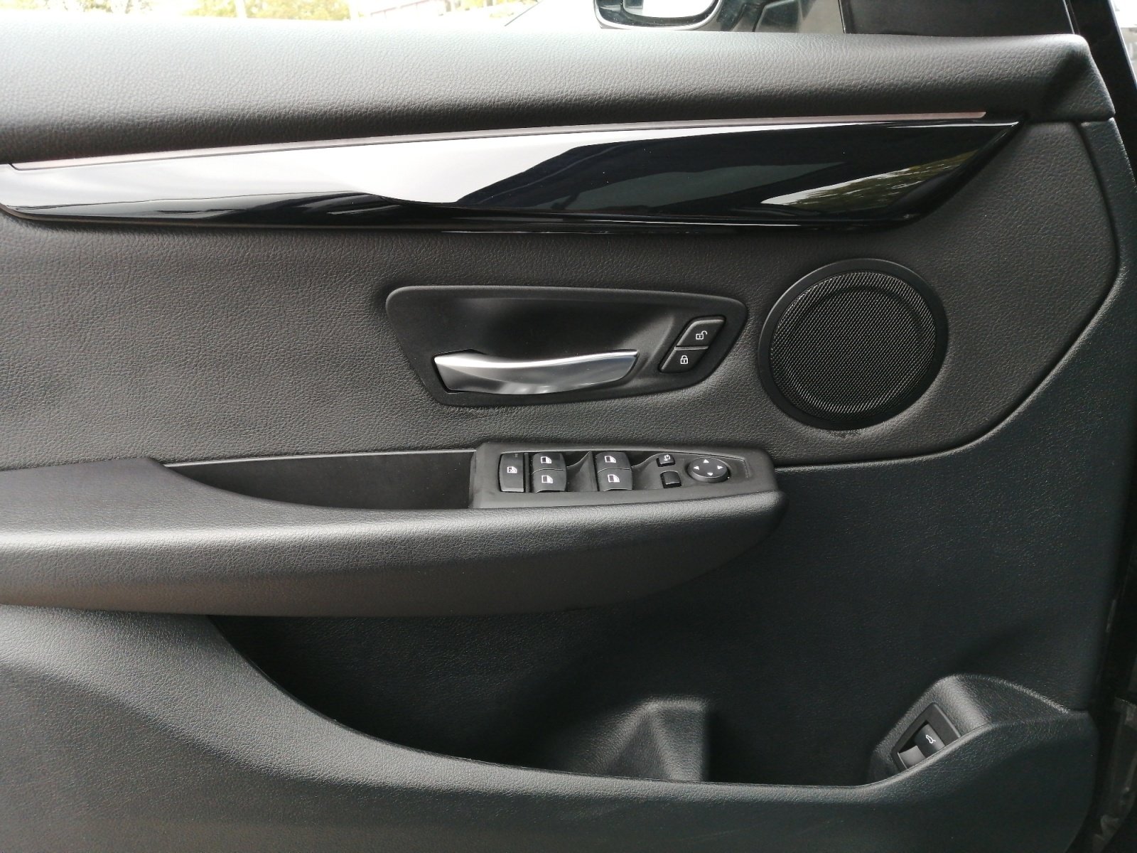 220i Active Tourer Sport Line PANO Kamera