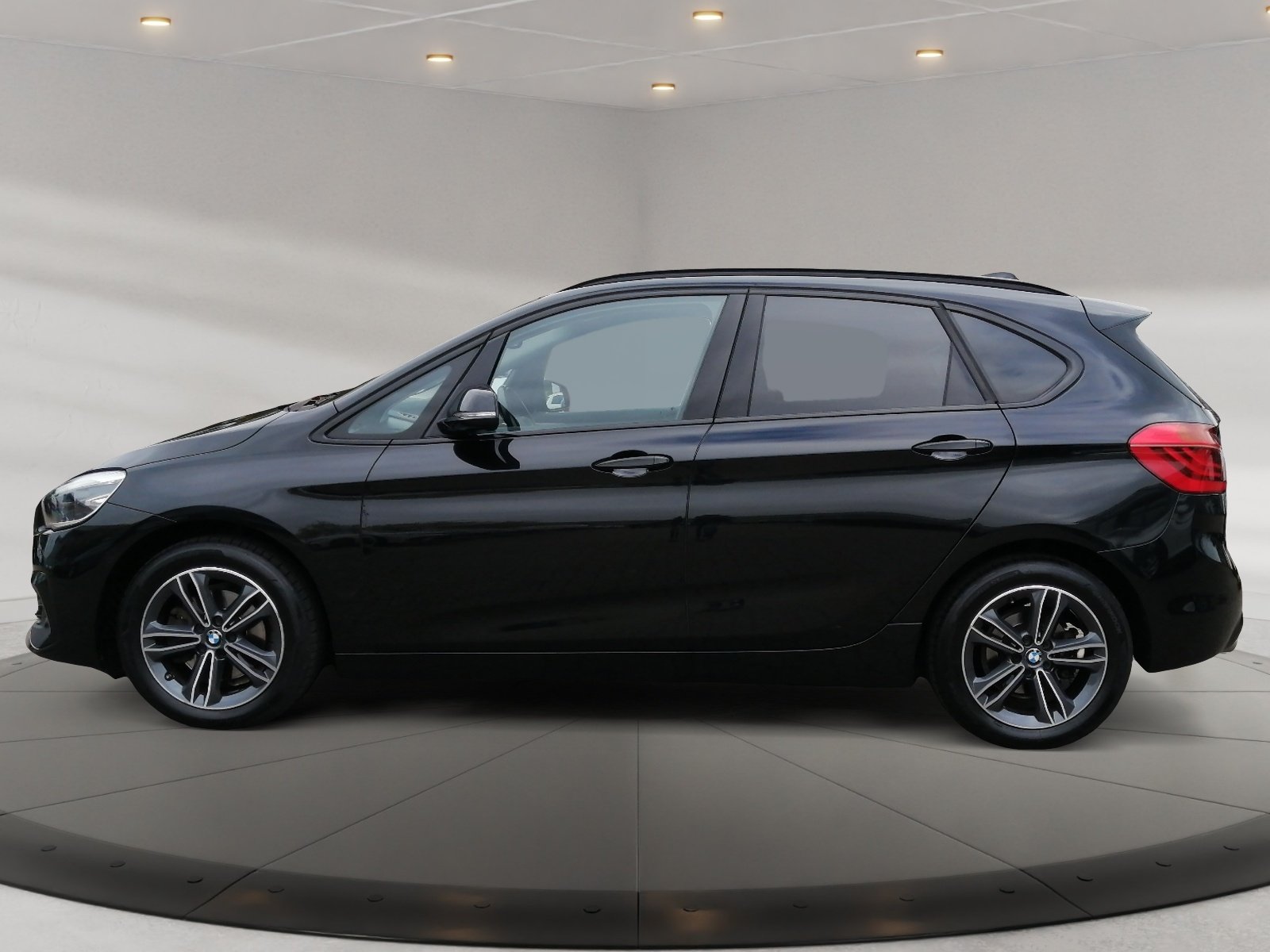 220i Active Tourer Sport Line PANO Kamera