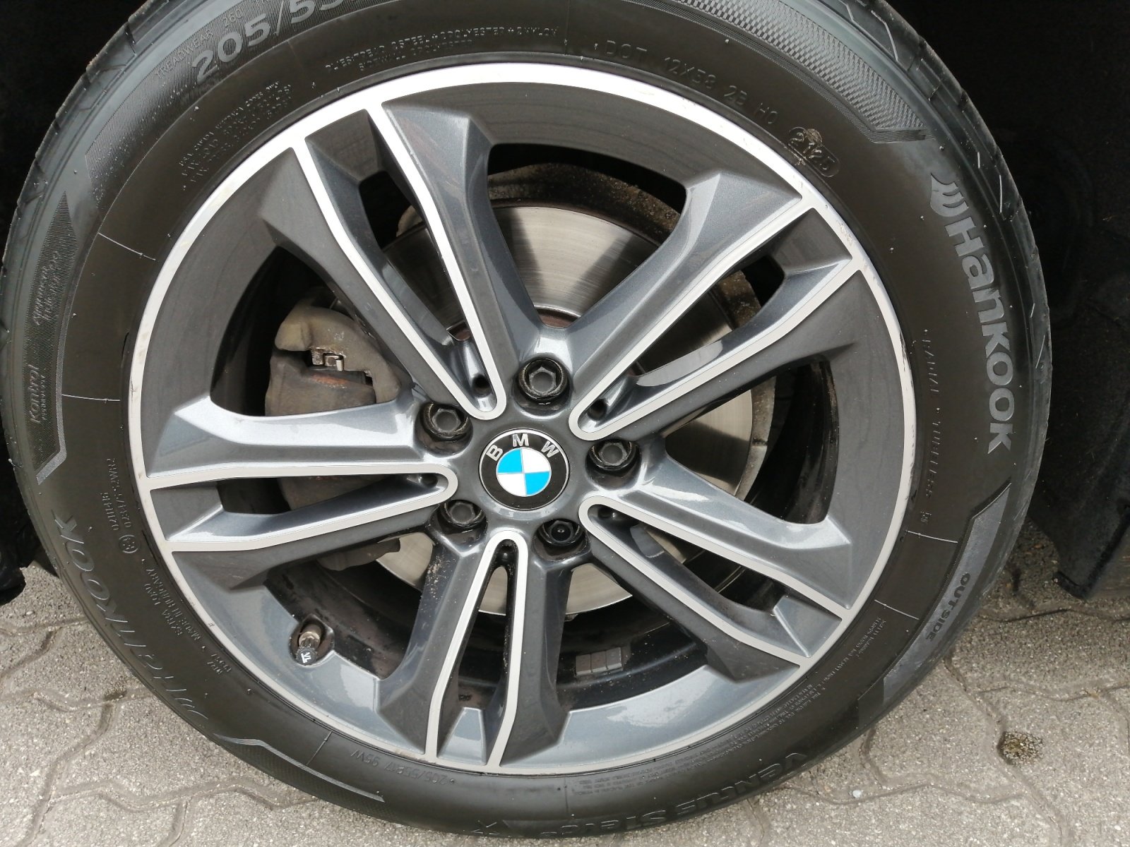 220i Active Tourer Sport Line PANO Kamera