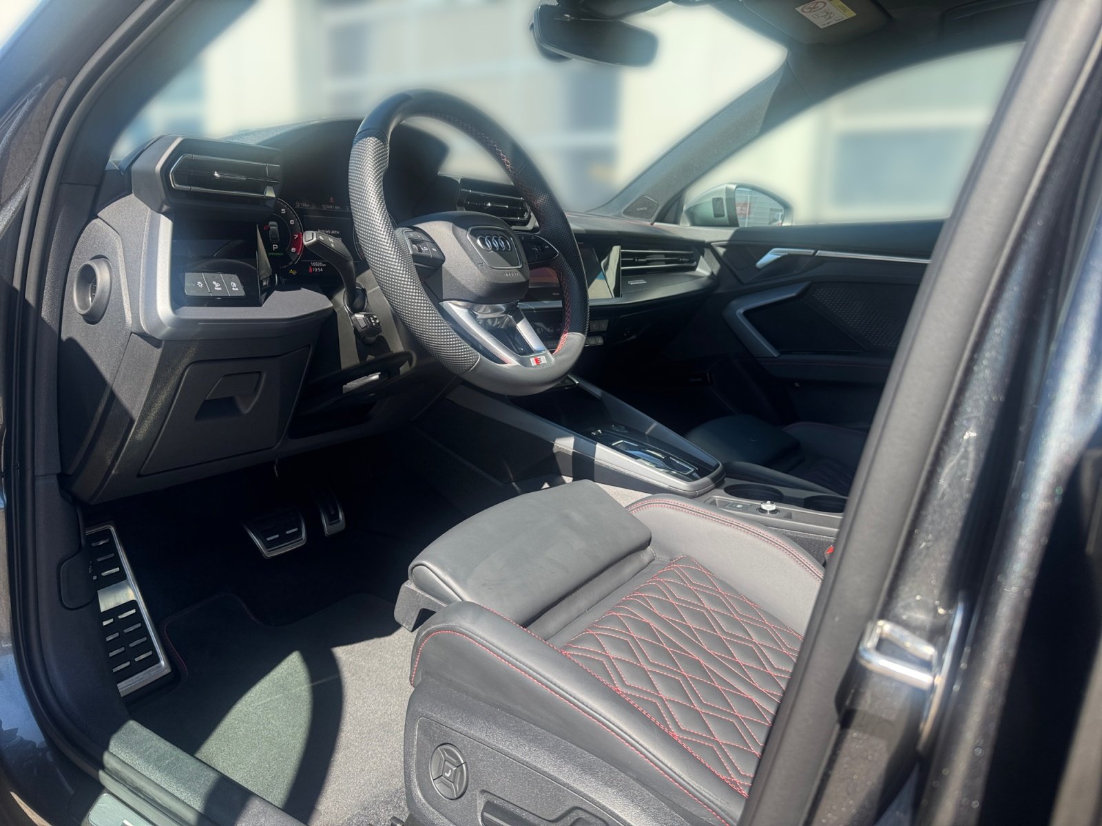 S3 Sportback matrix,HUD,Kam.,Massage,PANO,ACC
