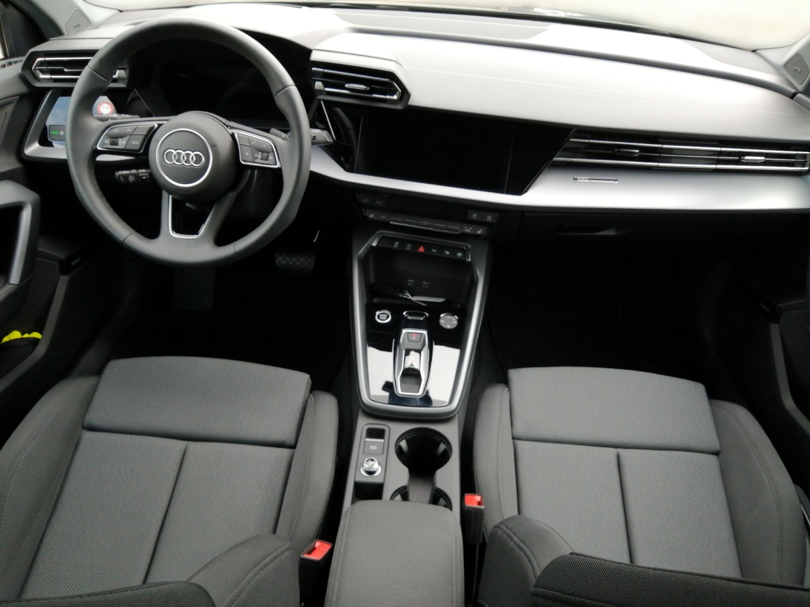 A3 Sportback advanced 30TFSI S tronic HUD,PDC,LM
