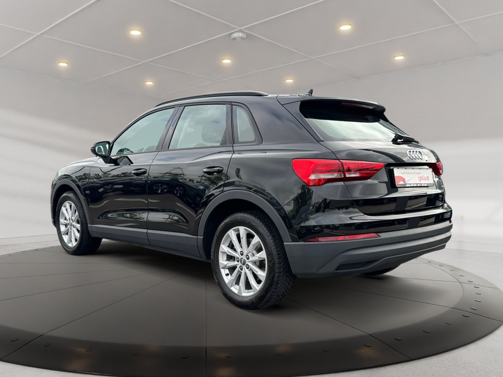 Q3 SUV 40TFSI quattro S tronic PDC,Virtual,LED