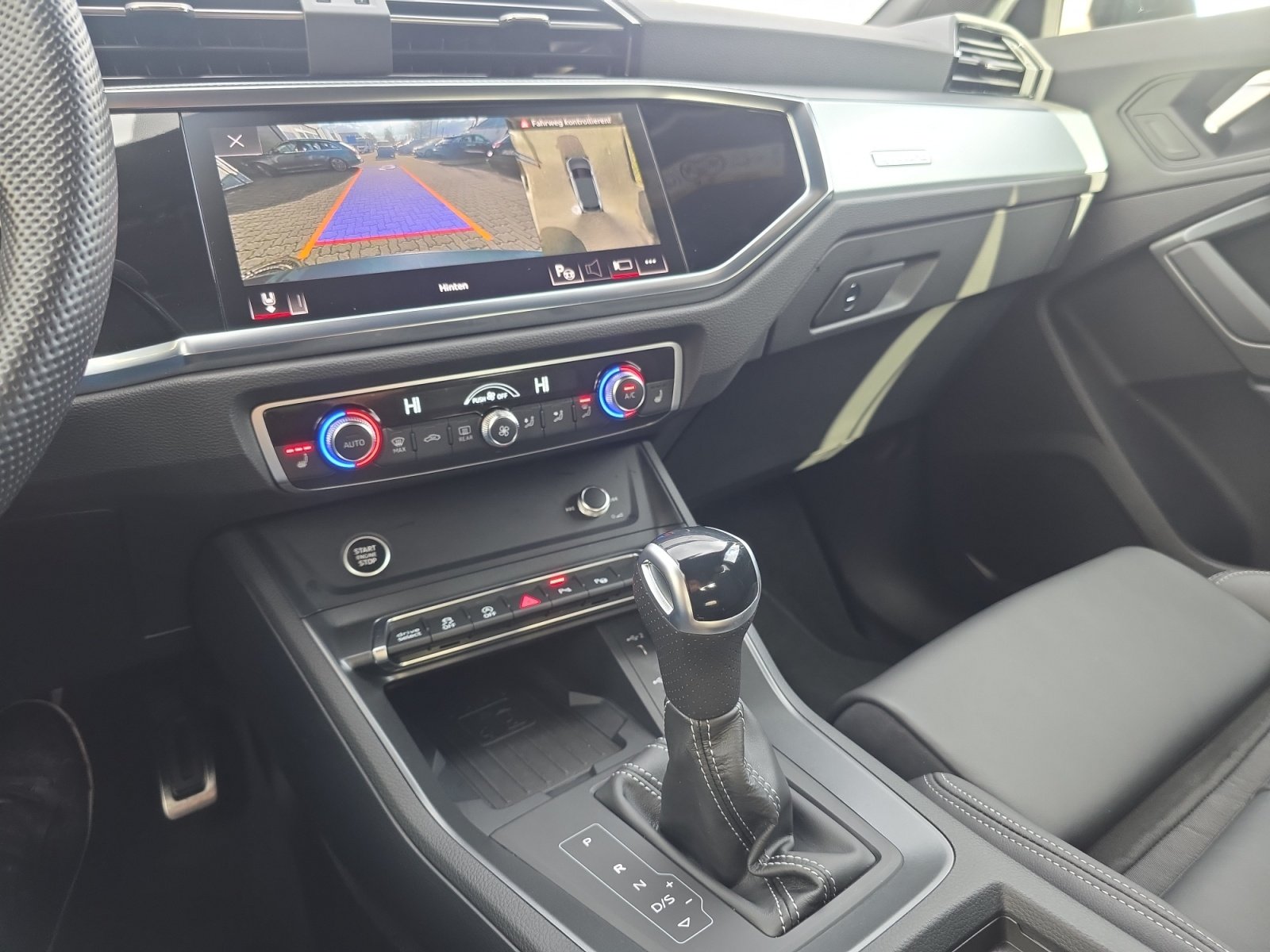 Q3 Sportback S line 45 TFSI quattro S tronic