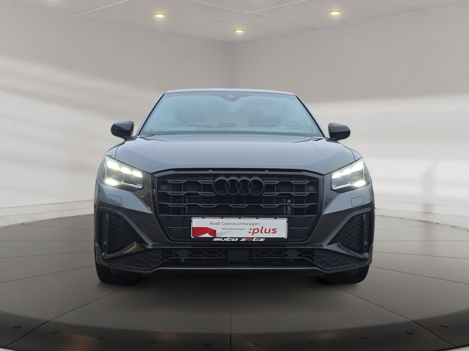 Q2 S line 35 TFSI S tronic S Line,matrix,Kam.