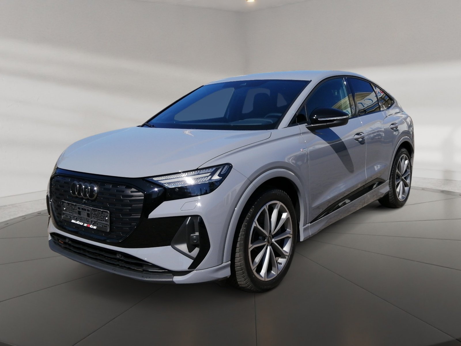 Q4 Sportback e-tron 40 S Line,matrix,HUD,Kam.,LM