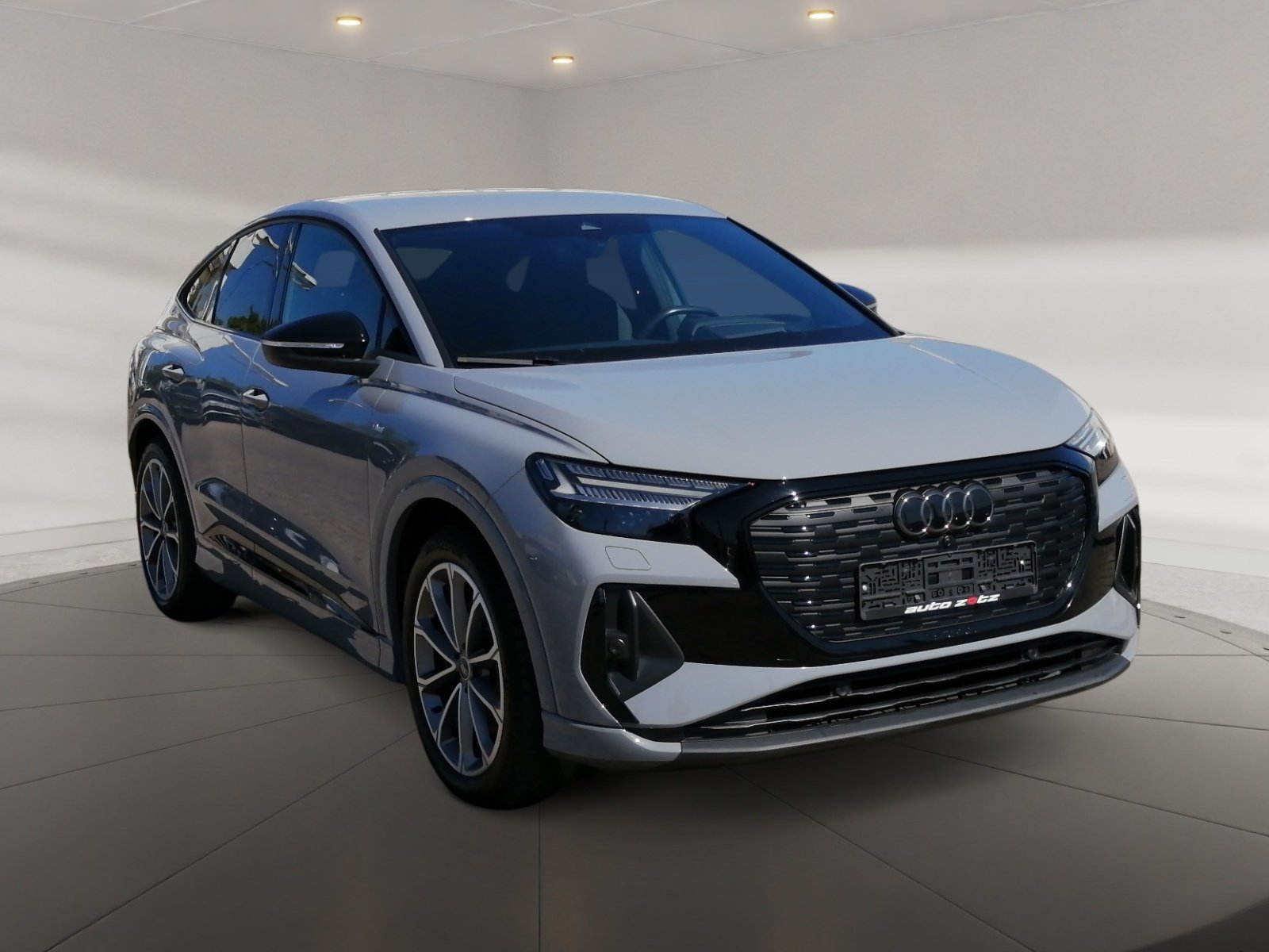 Q4 Sportback e-tron 40 S Line,matrix,HUD,Kam.,LM