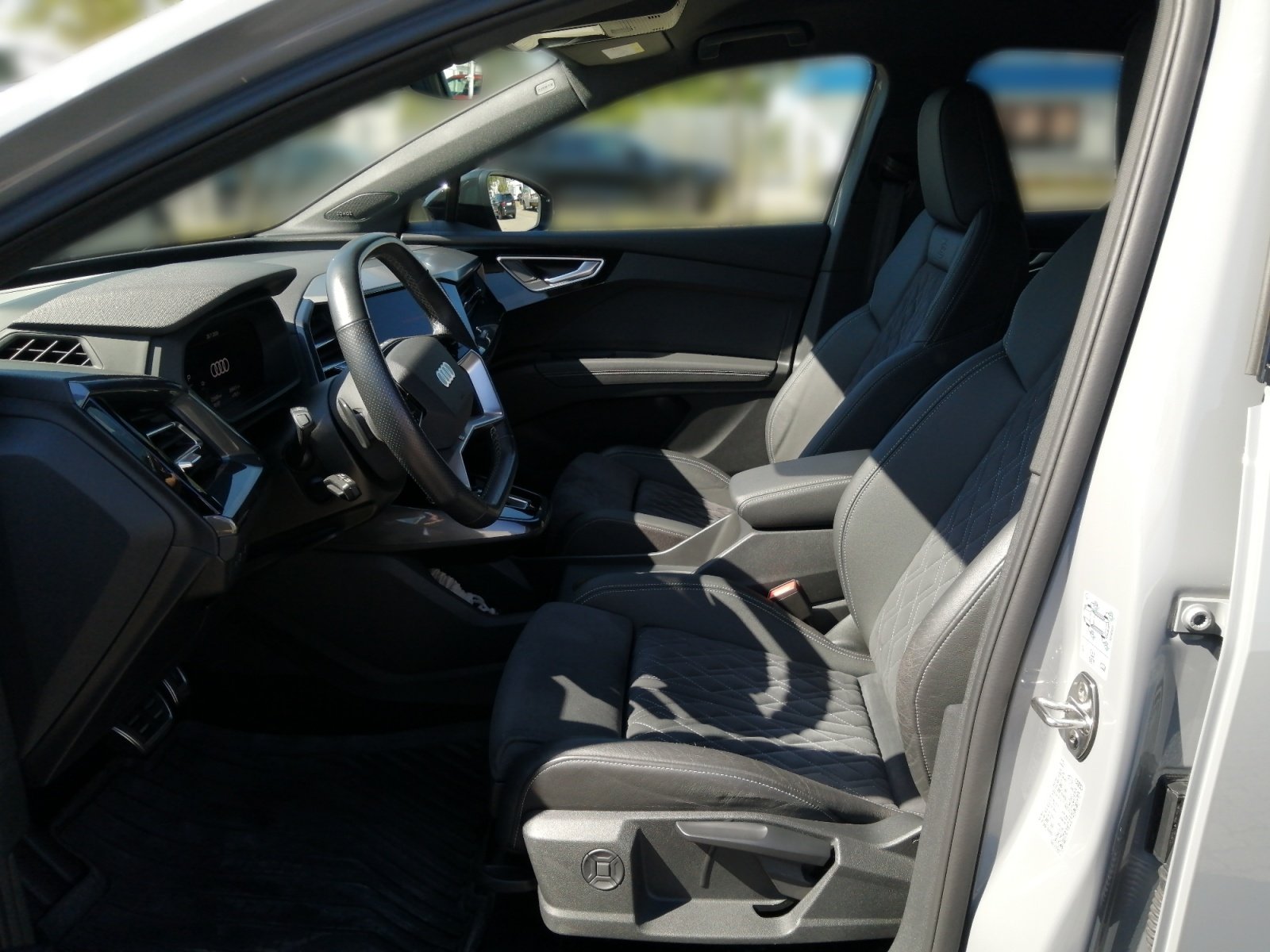 Q4 Sportback e-tron 40 S Line,matrix,HUD,Kam.,LM
