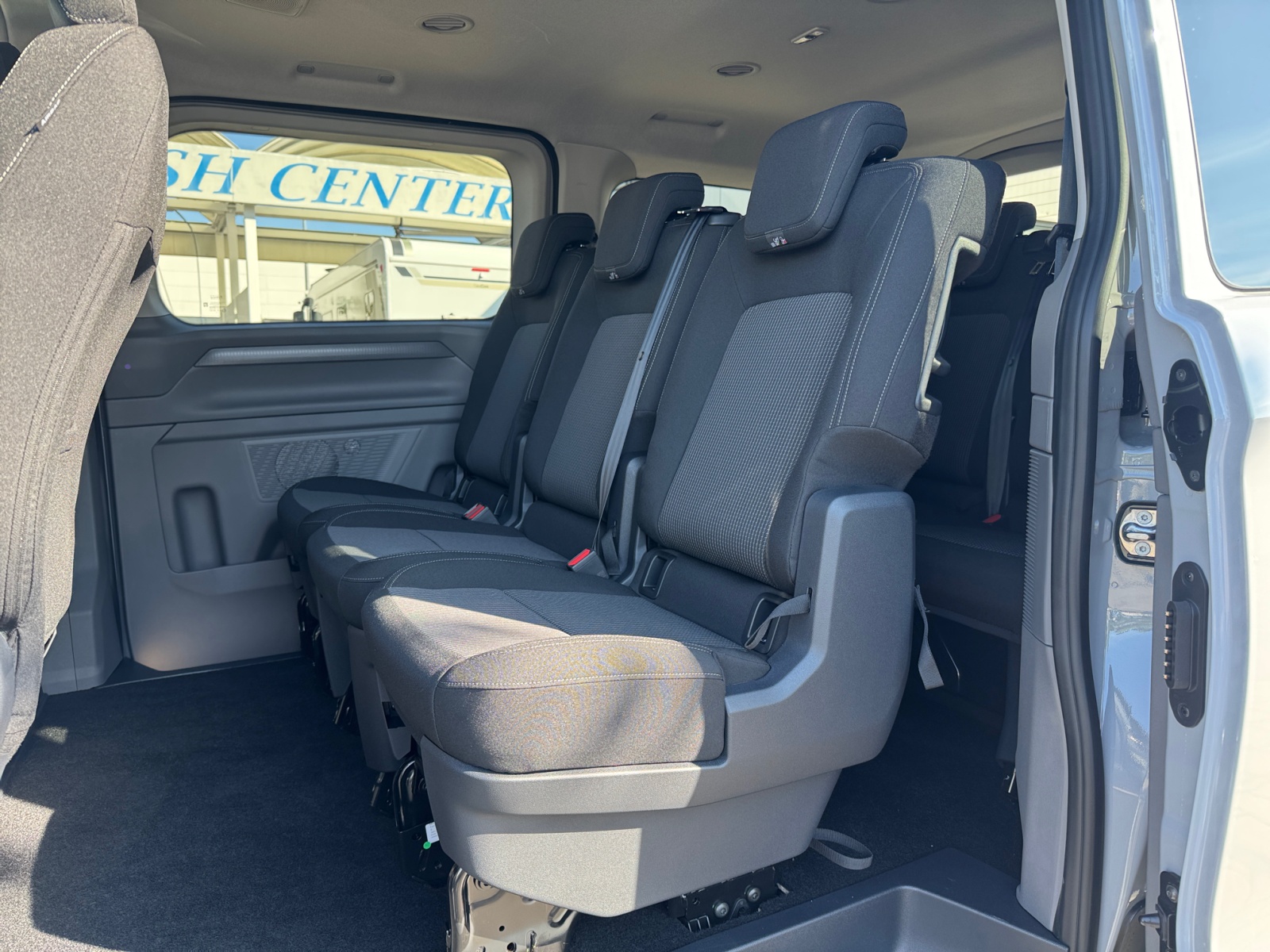 Caravelle 2.0TDI 9-Sitzer ,PDC,Virtual,Kam.