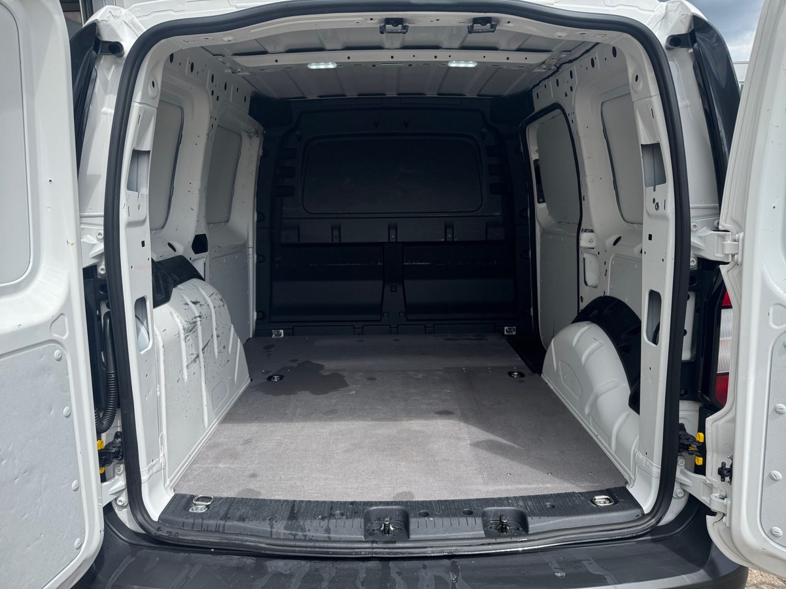 Caddy Cargo 2.0 TDI EcoProfi (EURO 6d) PDC,AHK