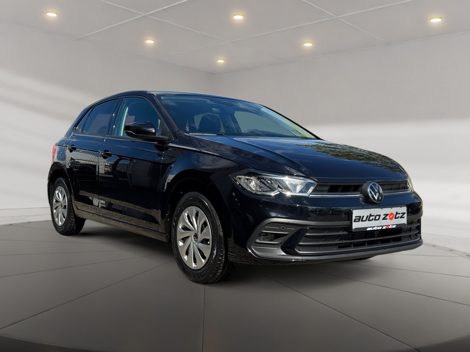Polo Life 1.0 l  5-Gang ,Virtual,PDC,Navi,LED
