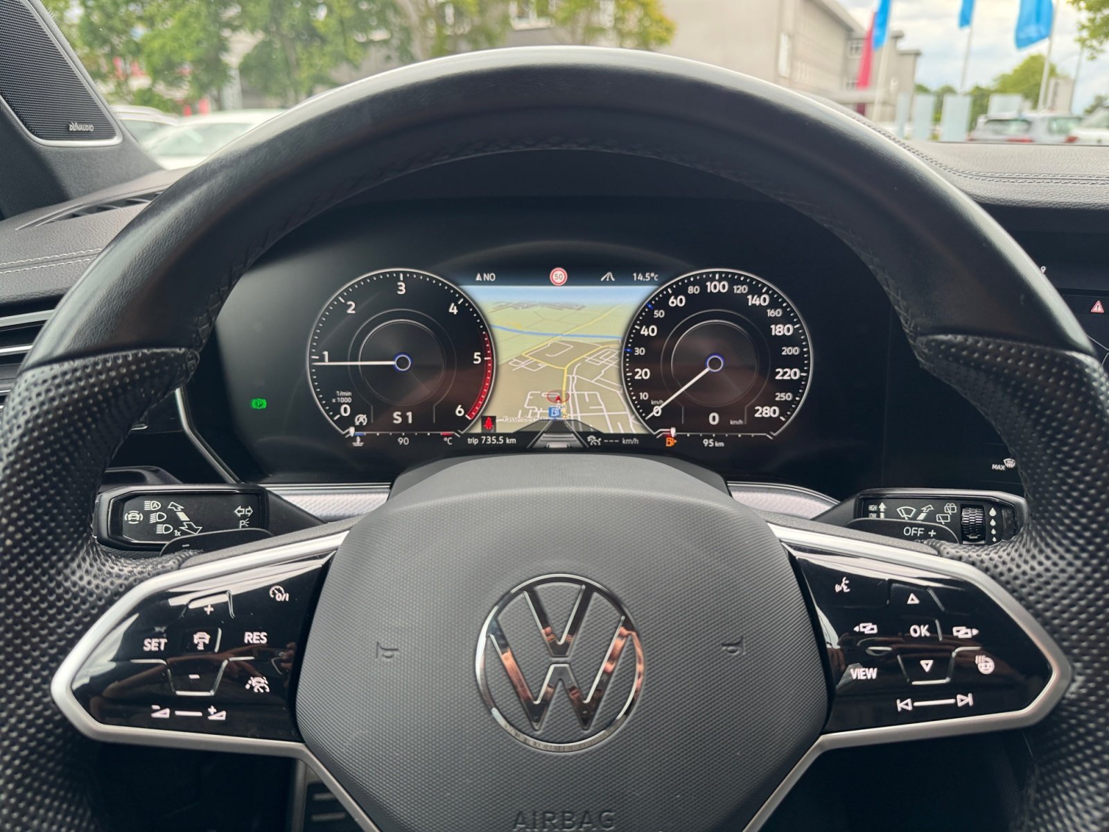 Touareg 3.0TDI R-Line 360,HUD,Kam.,Luft,PDC,ACC