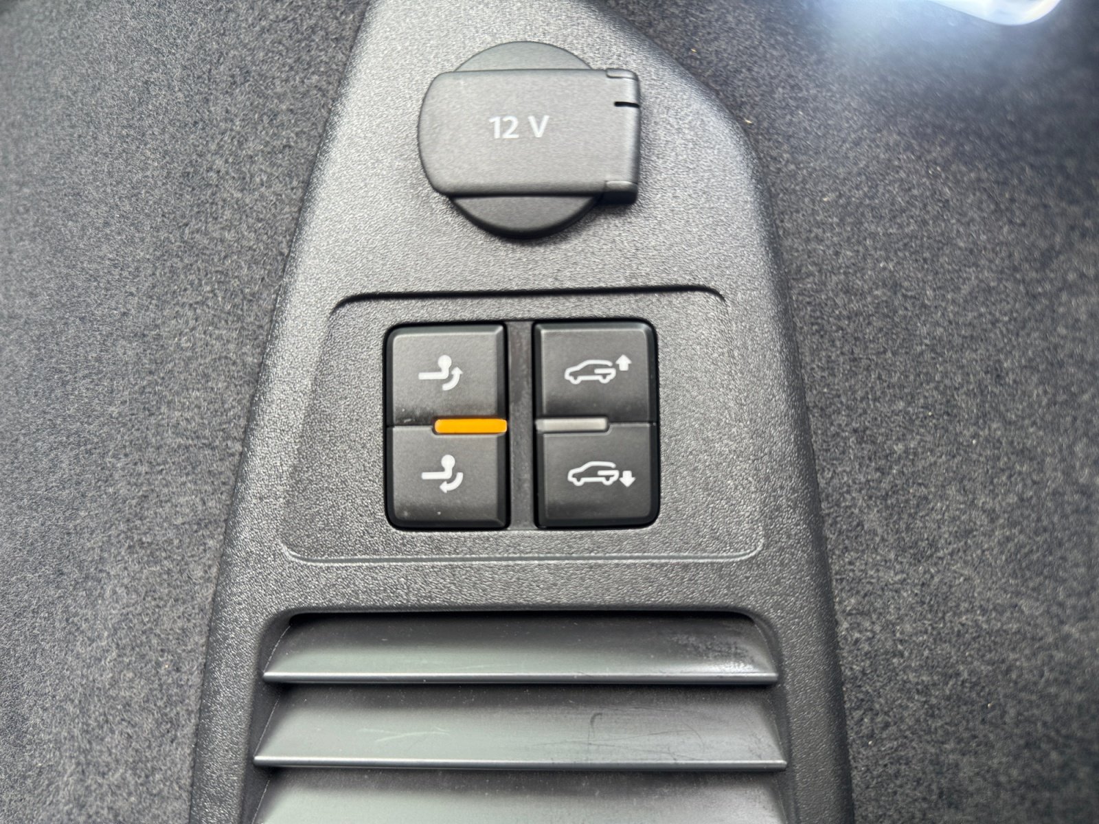 Touareg 3.0TDI R-Line 360,HUD,Kam.,Luft,PDC,ACC