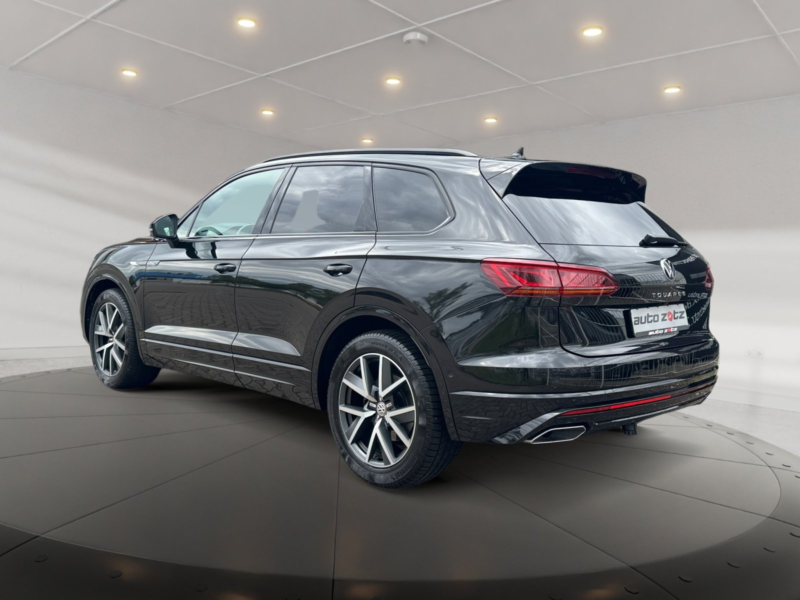 Touareg 3.0TDI R-Line 360,HUD,Kam.,Luft,PDC,ACC