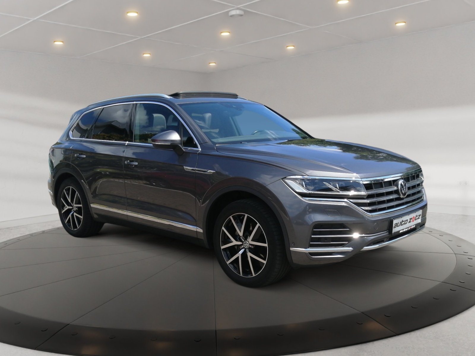 Touareg 3.0TDI AHK ACC Kam.,Luft,PANO