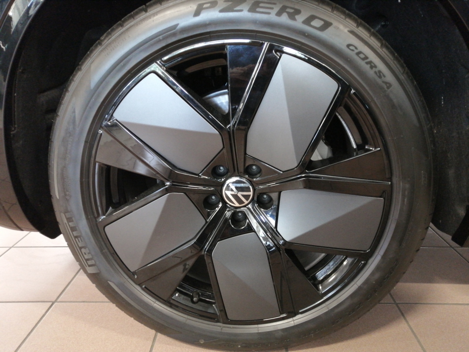 Touareg R-Line 3.0TDI Black Style 21 Zoll HUD