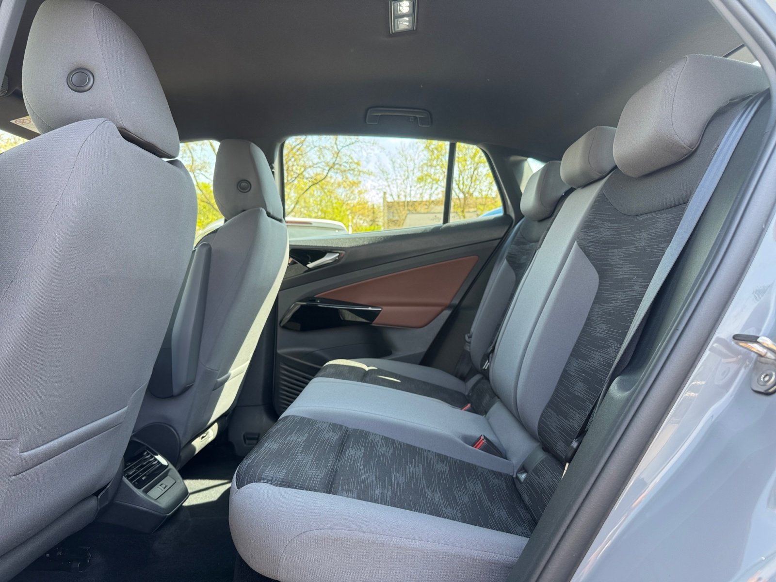 ID.5 Pro 128kW 77kWh ACC CCS PDC,ACC,LED,Navi,LM