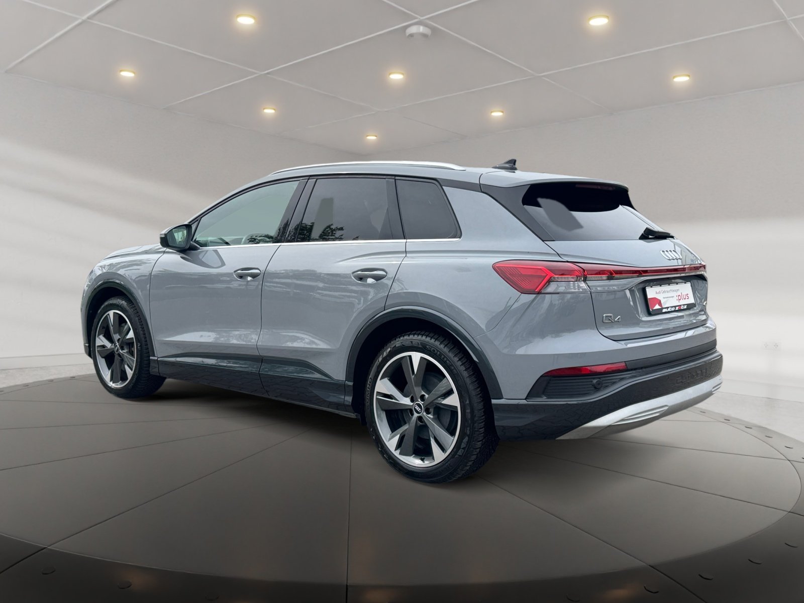 Q4 e-tron 40 matrix,HUD,Kam.,PDC,Standhz,Virtual