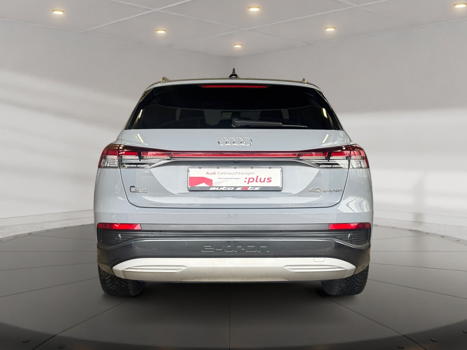 Q4 e-tron 40 matrix,HUD,Kam.,PDC,Standhz,Virtual