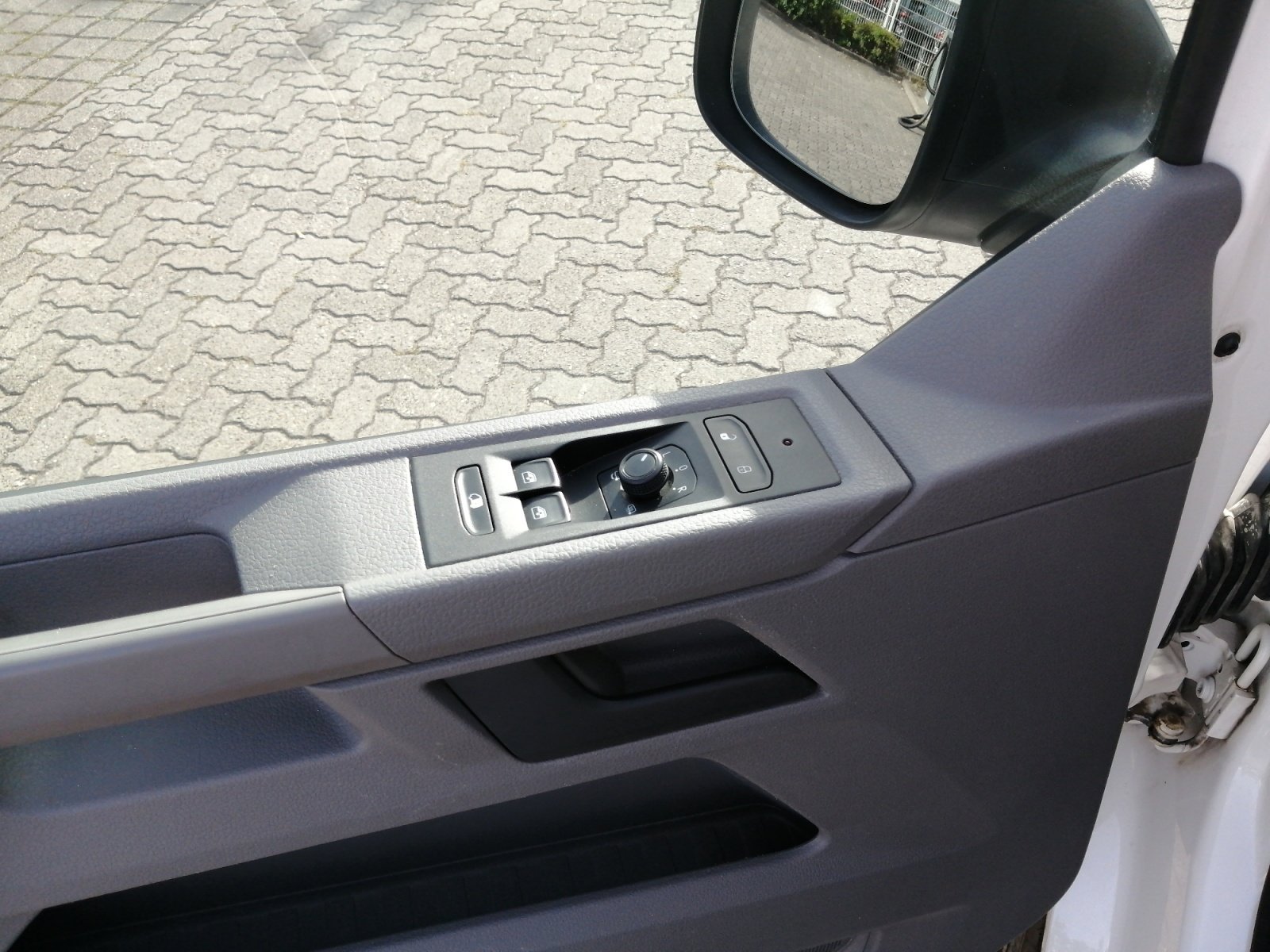 T6.1 Transporter Kasten 2.0TDI EcoProfi KR Kam.