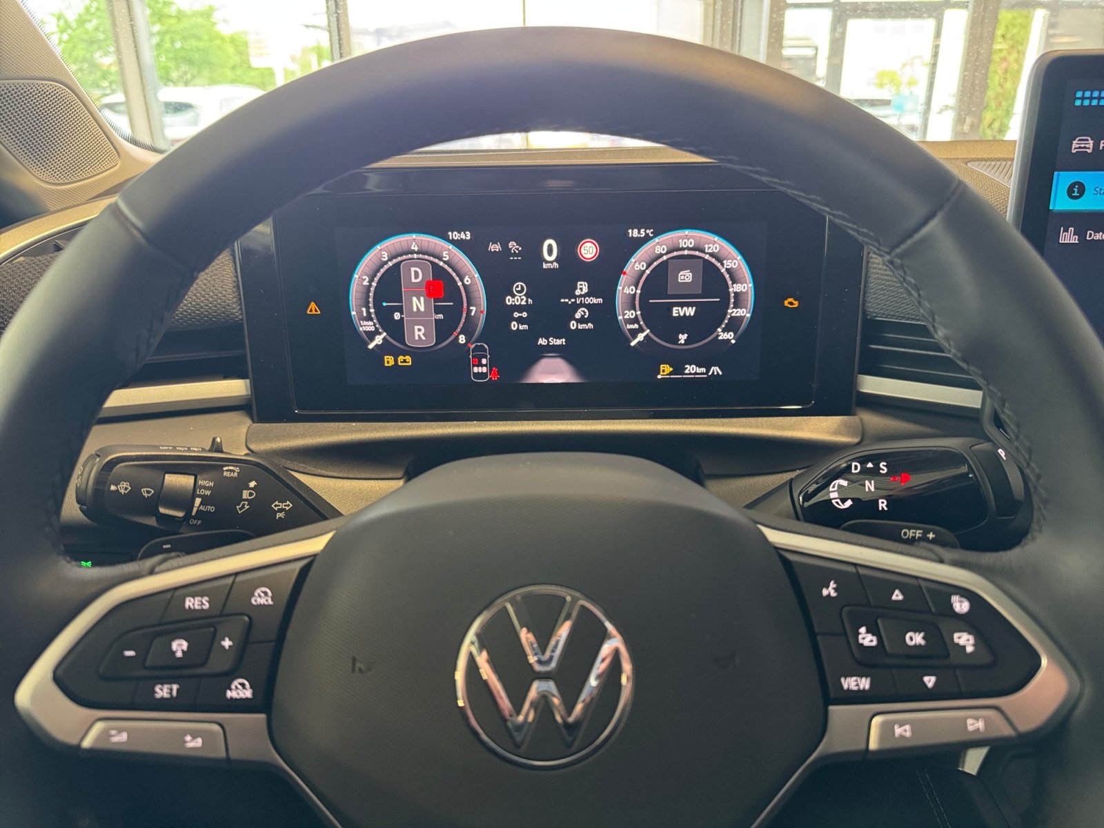 T-Roc Style 1.5 l eTSI OPF  DSG 360,HUD,Kam.,PDC