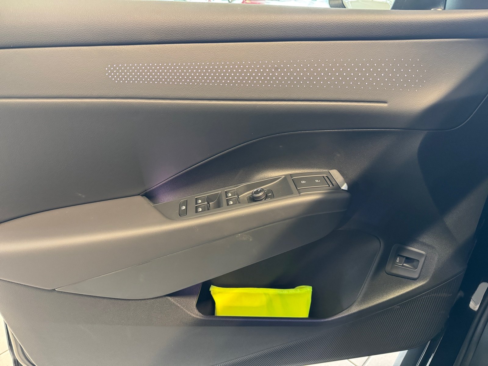 T-Roc Style 1.5 l eTSI OPF  DSG 360,HUD,Kam.,PDC