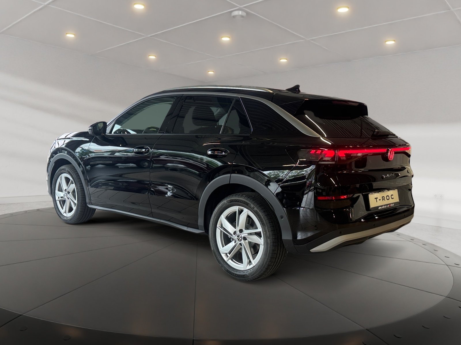 T-Roc Style 1.5 l eTSI OPF  DSG 360,HUD,Kam.,PDC