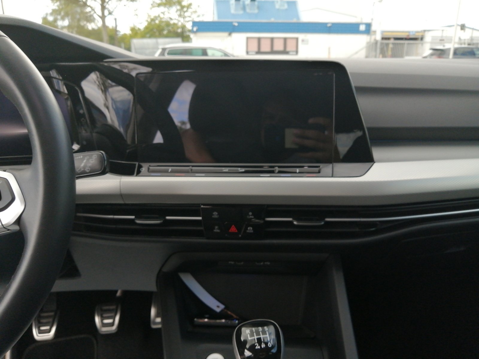 Golf VIII 1.5TSI MOVE KAMERA LANE 17Zoll Kam.